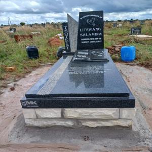 Tweefontein Cemetery Tombstone Installation