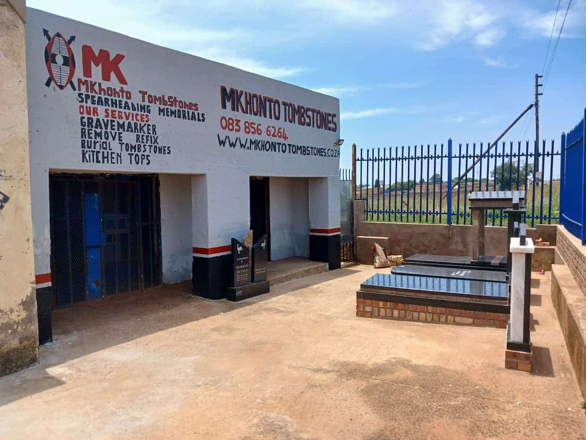 Mkhonto Tombstones KwaMhlanga Phola Park showroom along R573