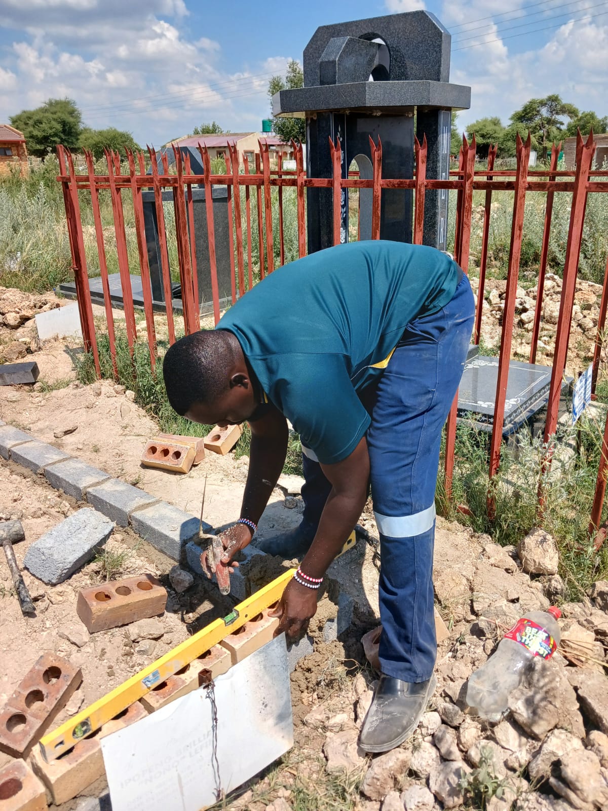 Custom granite tombstone design by Mkhonto Tombstones – Mahikeng North West